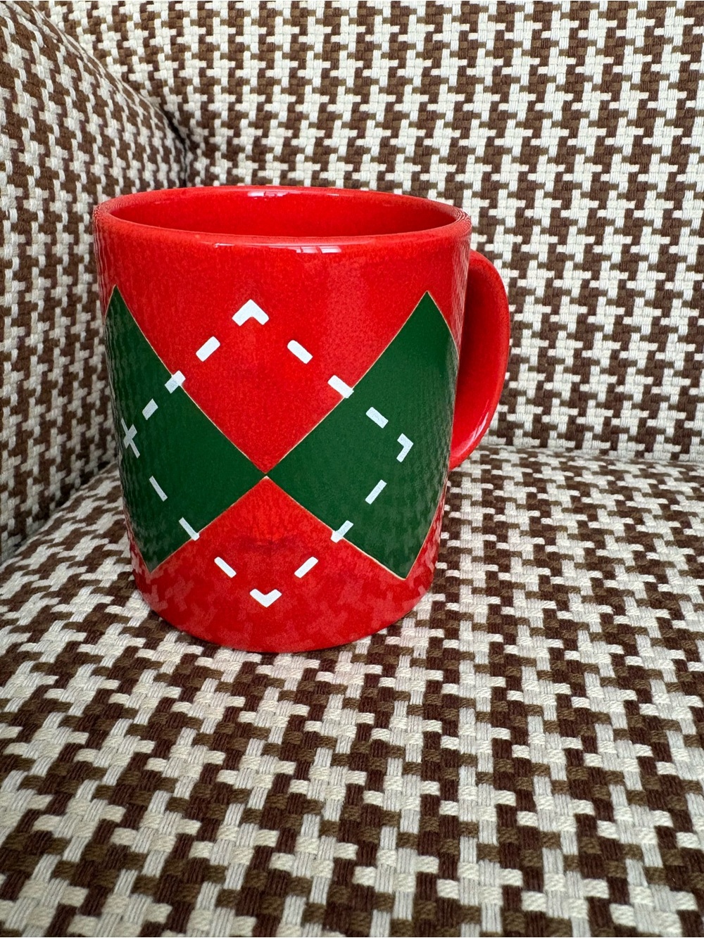 Festive Red Ceramic Mug with Green Argyle Accent